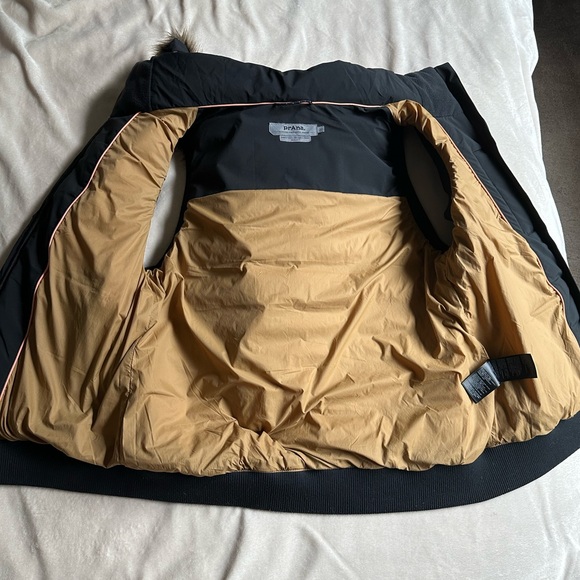 Prana shiroma bomber insulated vest womens size: M - Picture 4 of 5